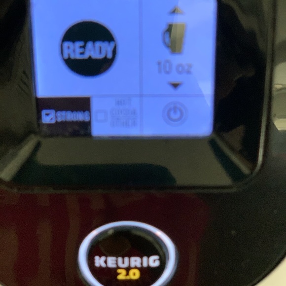 Keurig Coffee Maker - Older Model Works PERFECTLY - Picture 7 of 14